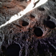 Cazoletas en el suelo de la cueva 7. LUIS ROCA ARENCIBIA
